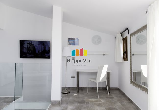 Apartamento en Villajoyosa - SUPER TORRE - 4 NIVELES CON VISTAS AL MAR Apartamento en Villajoyosa - SUPER TORRE - 4 NIVELES CON VISTAS AL MAR