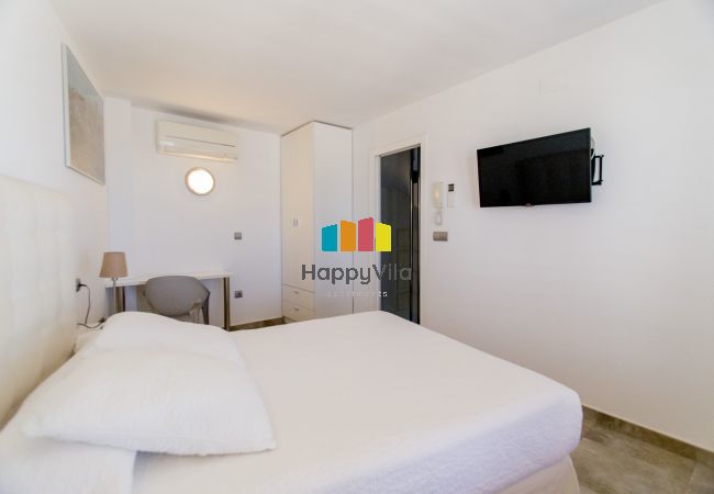 Apartamento en Villajoyosa - SUPER TORRE - 4 NIVELES CON VISTAS AL MAR Apartamento en Villajoyosa - SUPER TORRE - 4 NIVELES CON VISTAS AL MAR
