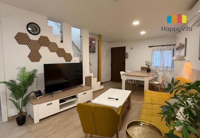 Casa en Villajoyosa - CASA AMARILLA