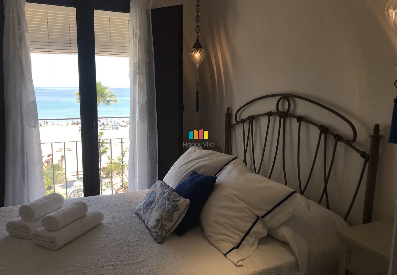 Apartamento en Villajoyosa - BEACH  PENTHOUSE - DUPLEX 2 HAB. CON VISTA AL MAR