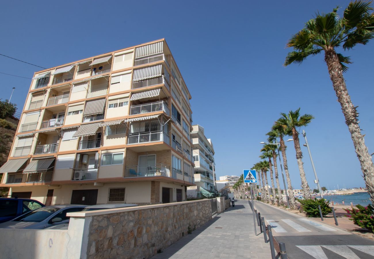 Apartamento en Villajoyosa - Apartamento Playa Centro con vistas al mar