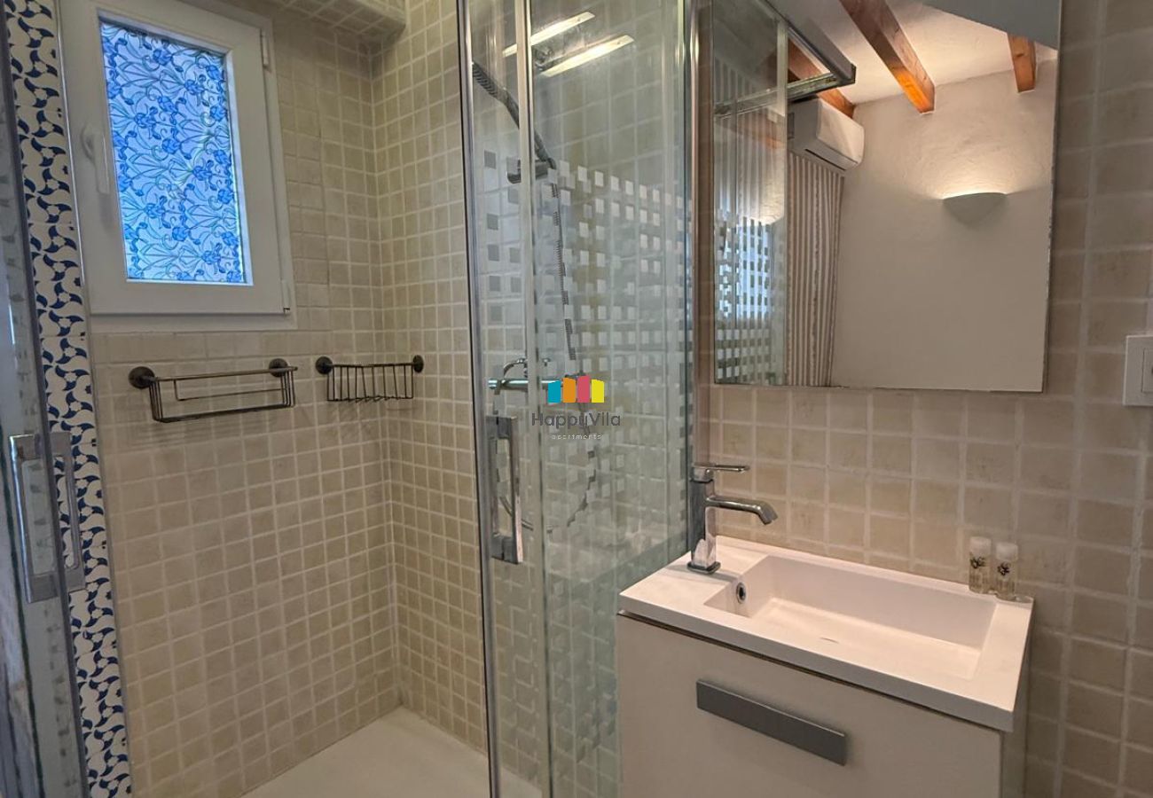 Apartamento en Villajoyosa - ESTUDIO ESQUERDO