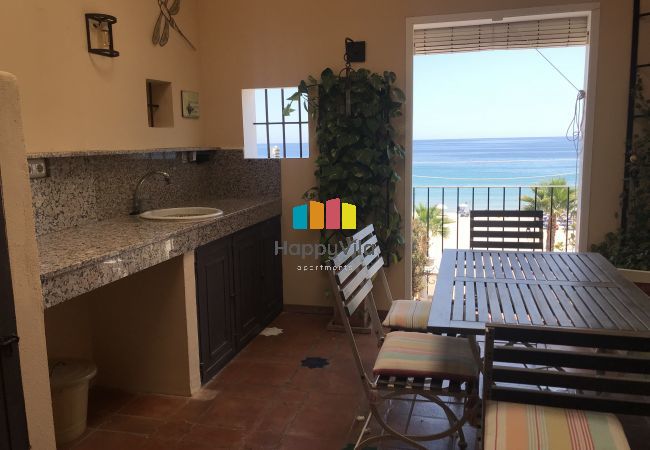 Apartment in Villajoyosa - BEACH  PENTHOUSE - DUPLEX 2 HAB. CON VISTA AL MAR Apartment in Villajoyosa - BEACH  PENTHOUSE - DUPLEX 2 HAB. CON VISTA AL MAR