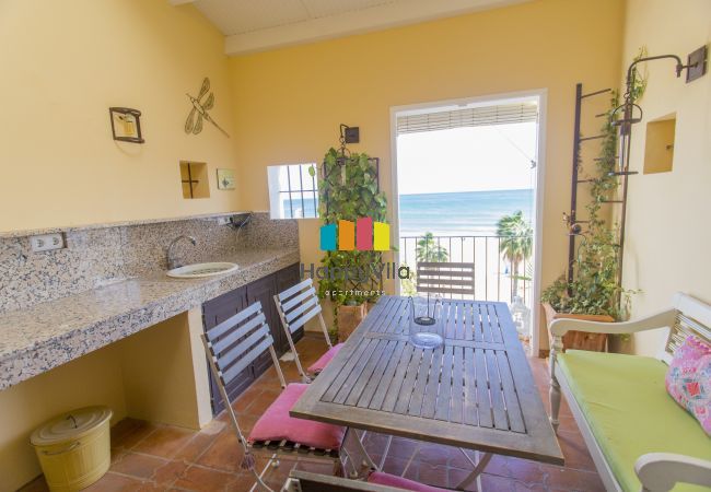 Apartment in Villajoyosa - BEACH  PENTHOUSE - DUPLEX 2 HAB. CON VISTA AL MAR Apartment in Villajoyosa - BEACH  PENTHOUSE - DUPLEX 2 HAB. CON VISTA AL MAR