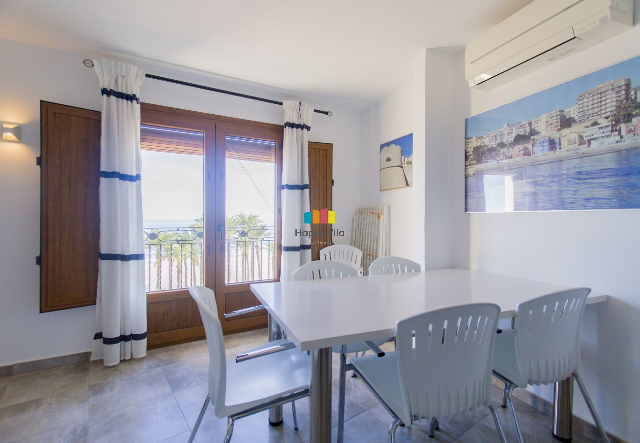 Apartment in Villajoyosa - SUPER TORRE - 4 NIVELES CON VISTAS AL MAR