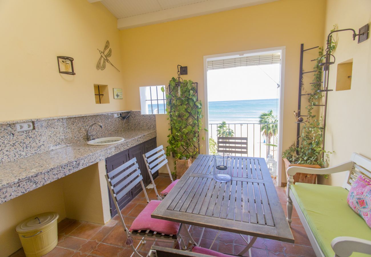 Apartment in Villajoyosa - BEACH PENTHOUSE - DUPLEX 2 BED. WITH SEA VIEWS