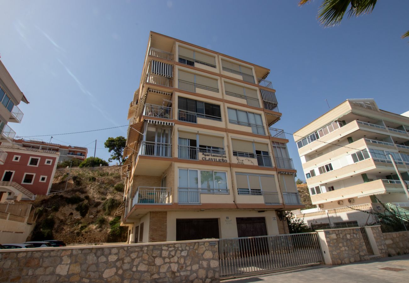 Apartment in Villajoyosa - Apartamento Playa Centro con vistas al mar