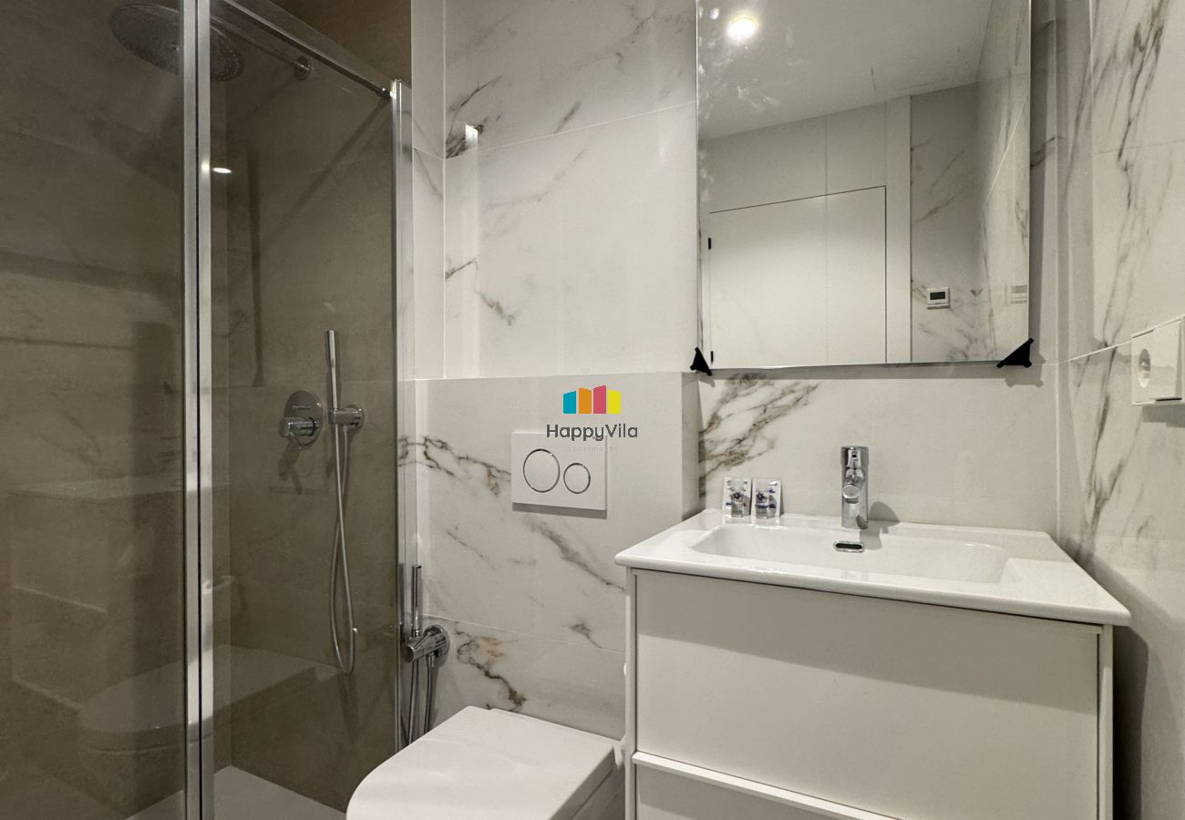 Apartment in Villajoyosa - PUNTAS DEL MORO - CON PISCINA FRENTE AL MAR