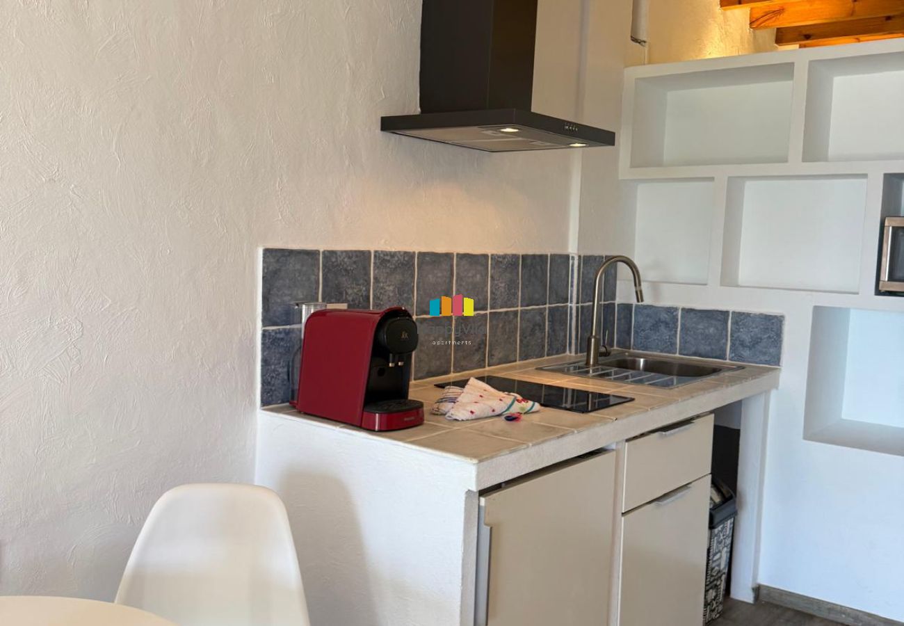 Apartment in Villajoyosa - ESTUDIO ESQUERDO