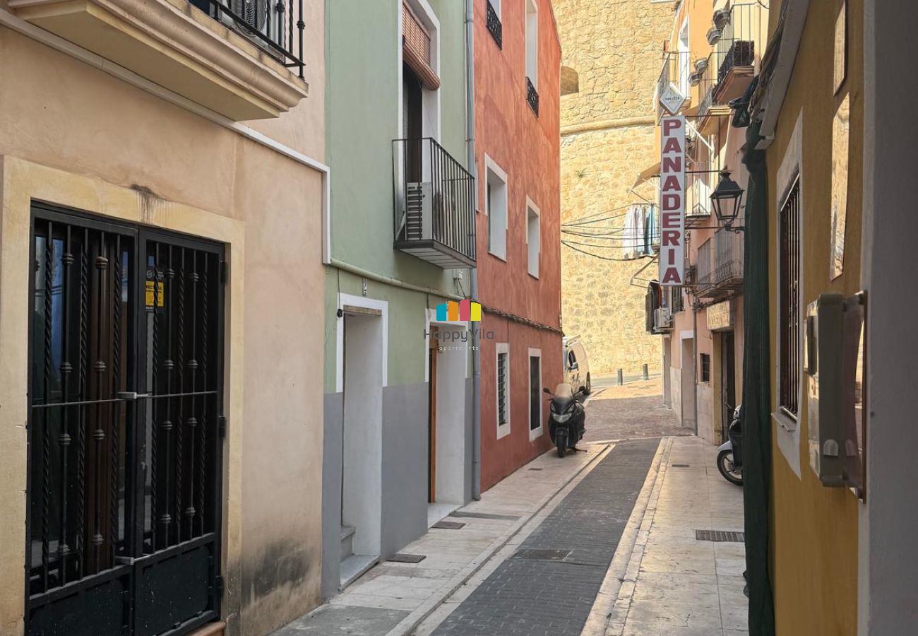 Apartment in Villajoyosa - CASA AMARILLA