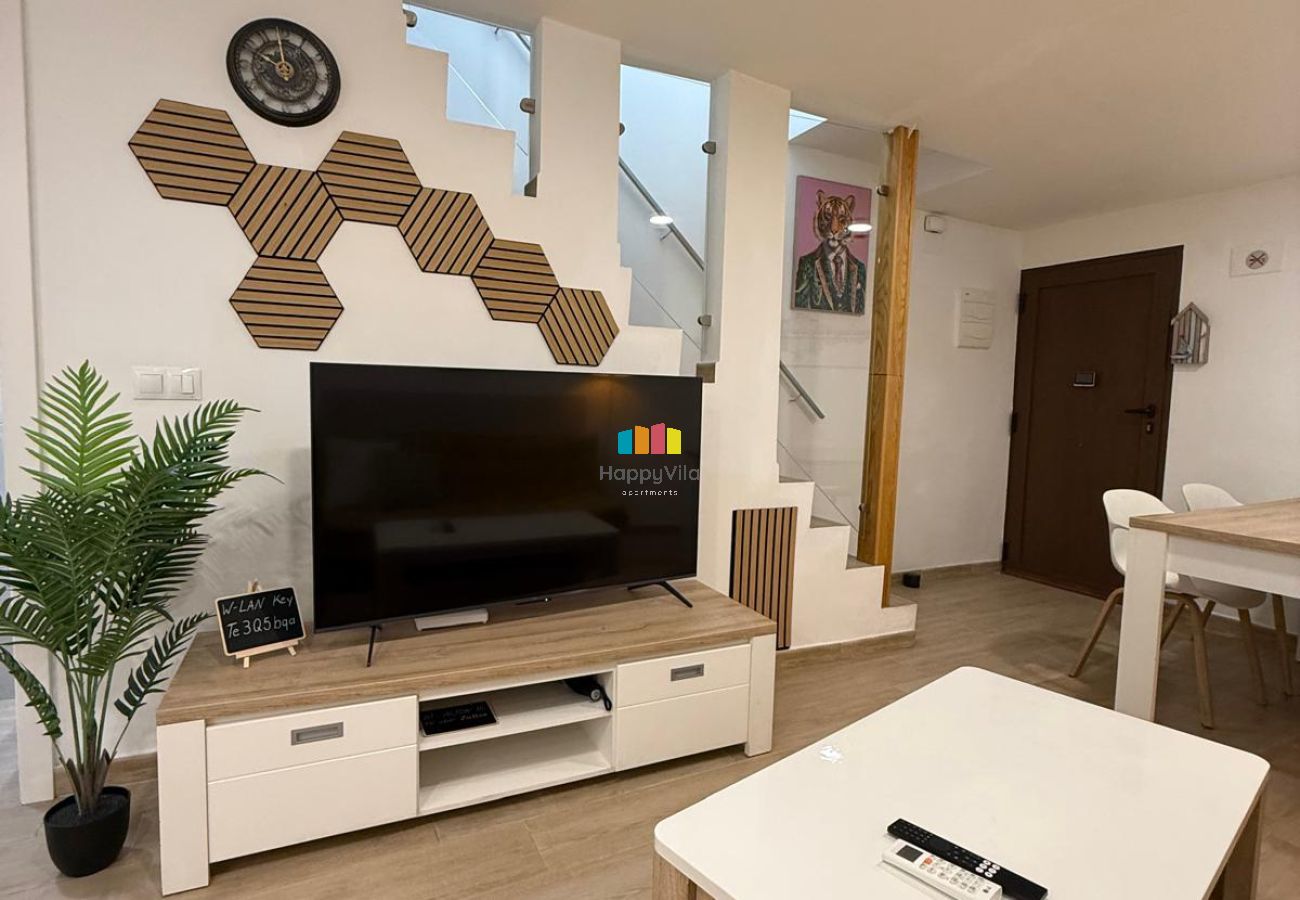 Apartment in Villajoyosa - CASA AMARILLA