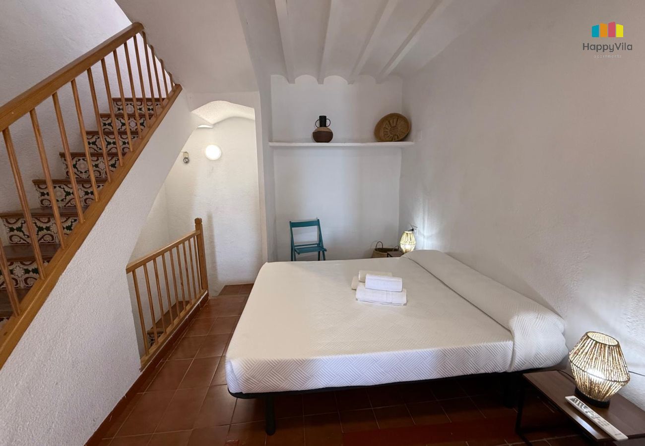 Apartment in Villajoyosa - Ático Dúplex HAPPYVILA